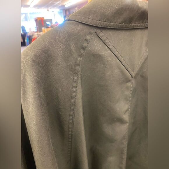 London Fog sz. 12 dark Matte Black trench coat - Picture 2 of 4